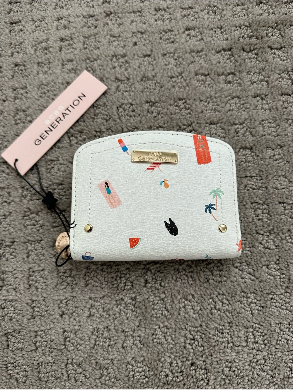 BRAND NEW BCBG Generation White Multi Print Zip Around Wallet